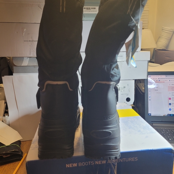 Man's hiking snow boots - Picture 6 of 9